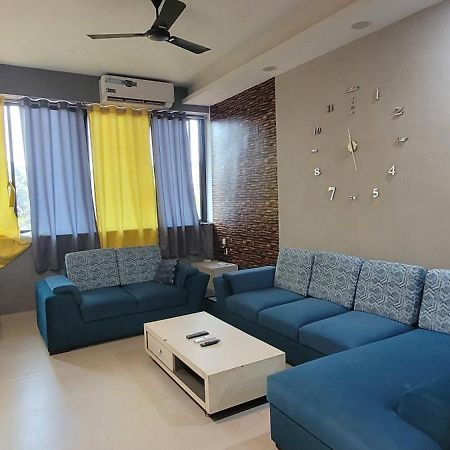 Rk 2 And 3 Bedroom Penthouse ปณชี ภายนอก รูปภาพ
