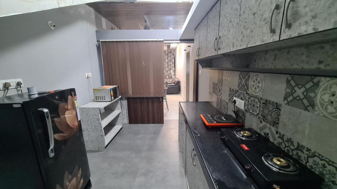 Rk 2 And 3 Bedroom Penthouse ปณชี ภายนอก รูปภาพ